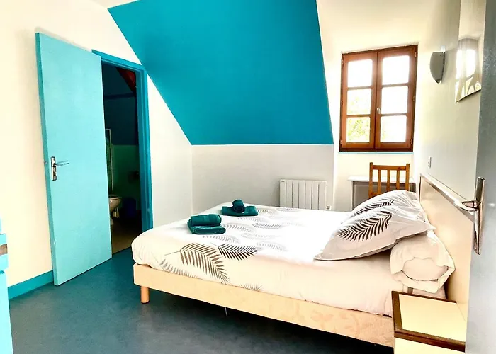 Hotel Le -cantal Beaulieu (Cantal)